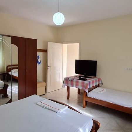 Thano Apartments Vlorë Esterno foto