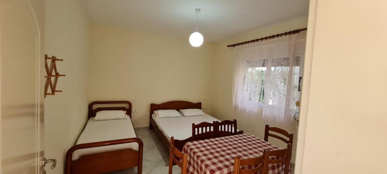 Thano Apartments Vlorë Esterno foto